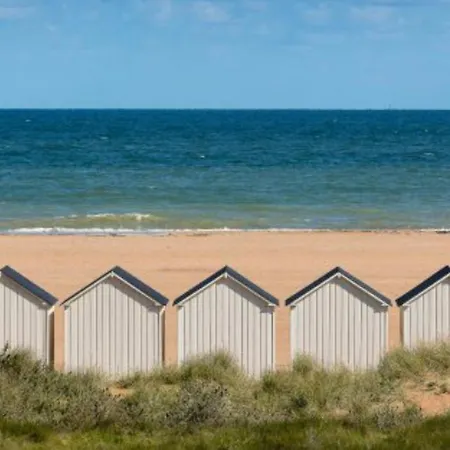 Le Riva Plage Apartment *